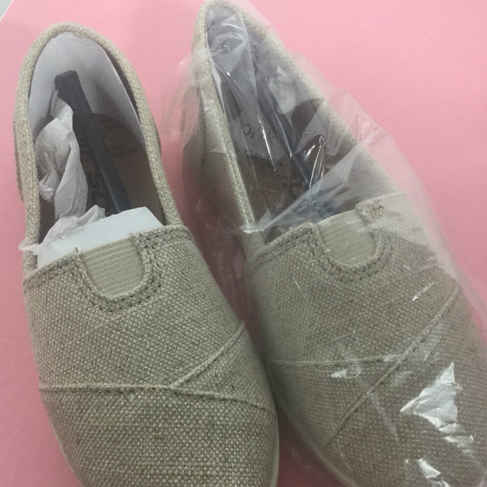 Children’s shoes
